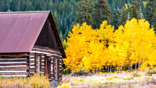 Great Cabins for Fall Foliage Viewing